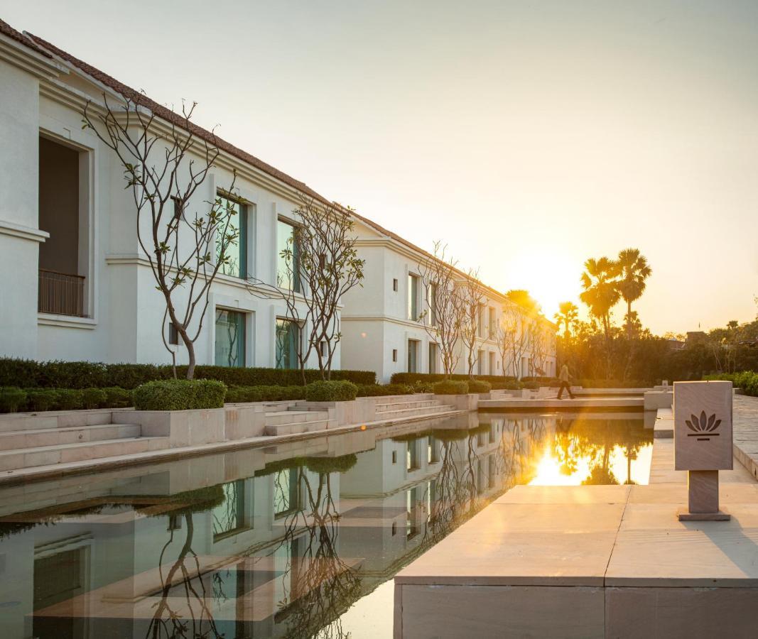 Marasa Sarovar Premiere, Bodhgaya Bagian luar foto