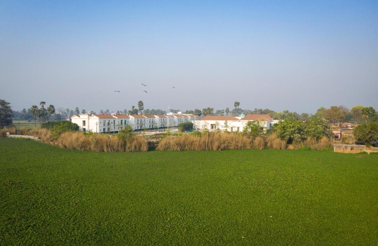 Marasa Sarovar Premiere, Bodhgaya Bagian luar foto