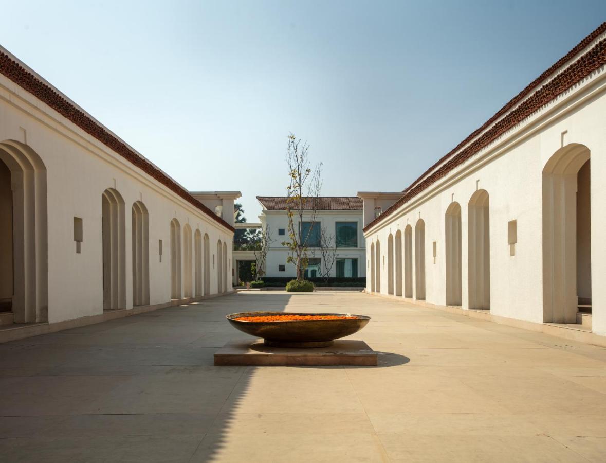 Marasa Sarovar Premiere, Bodhgaya Bagian luar foto