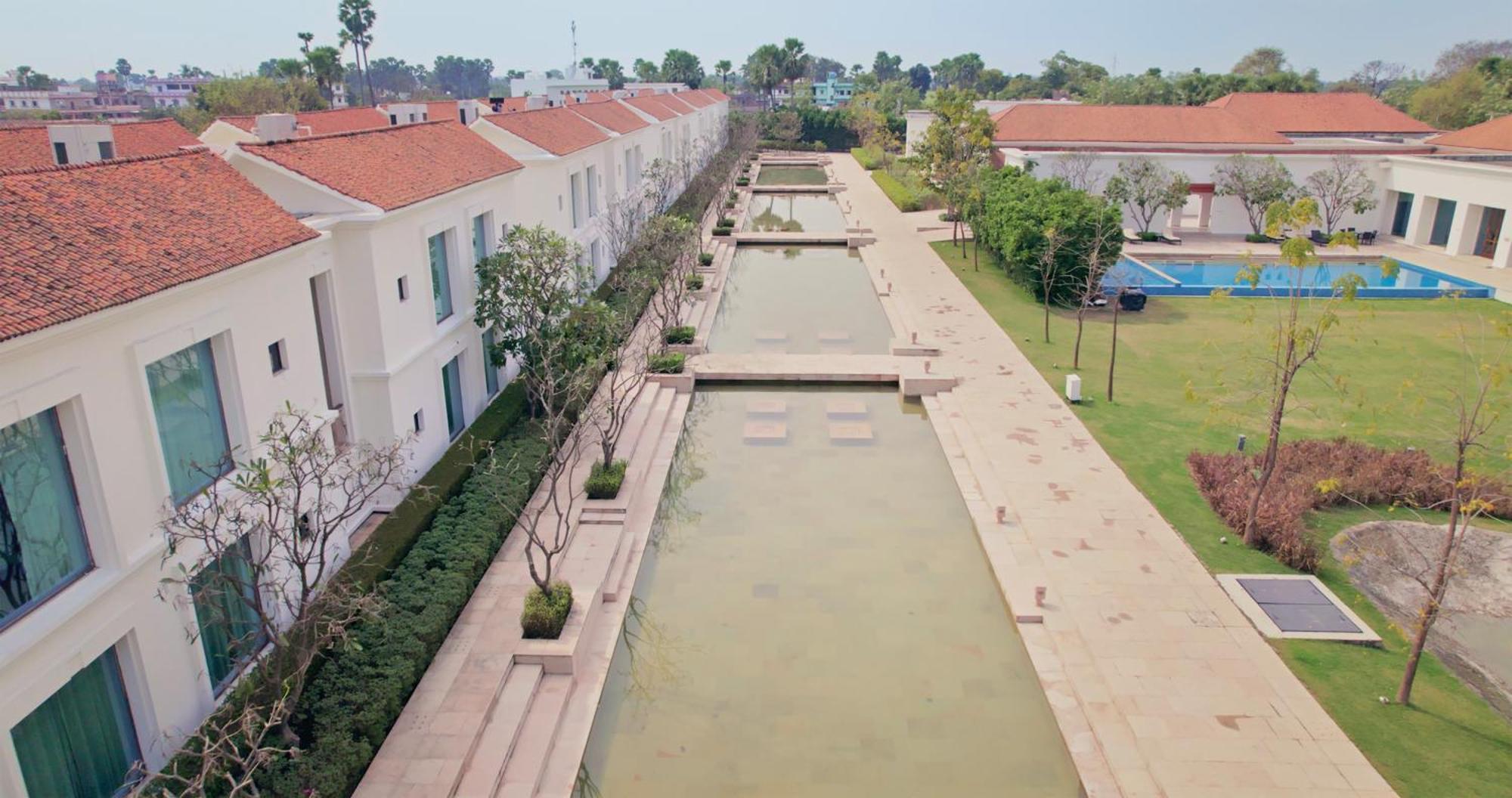 Marasa Sarovar Premiere, Bodhgaya Bagian luar foto