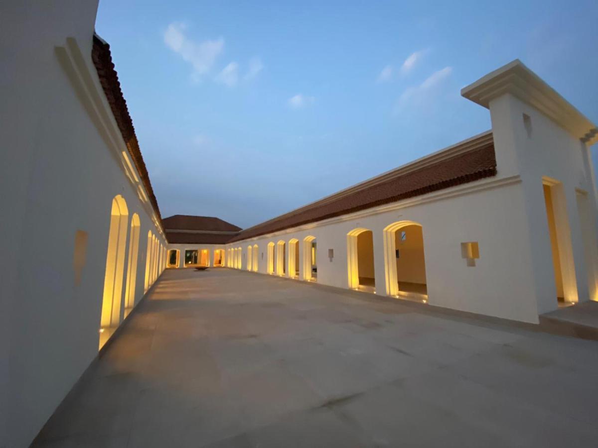 Marasa Sarovar Premiere, Bodhgaya Bagian luar foto